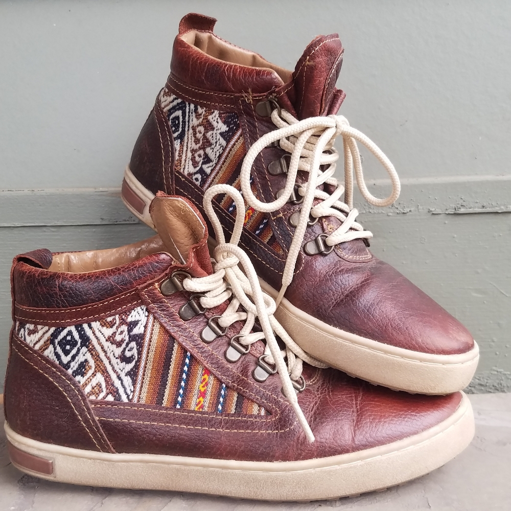 INKKAS Leather Camping Boot